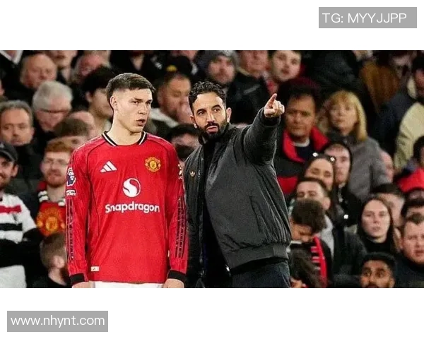 曼联宣布签下新中场，引援计划再添一笔强援