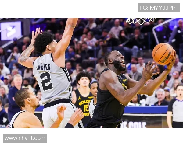 马刺主帅分享与中国男篮合影瞬间,展现友谊与竞争并存 马刺主帅分享与中国男篮合影瞬间,展现友谊与竞争并存